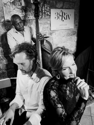 Caroline Mayer Trio