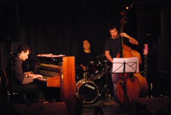 XT Trio
